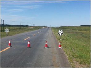 呼倫貝爾市公路管理局養護工程處 銑刨路面車轍 消除安全隱患