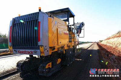 實力擔(dān)當 凱斯特F6銑刨機參建包茂高速包頭至東勝段改擴建工程